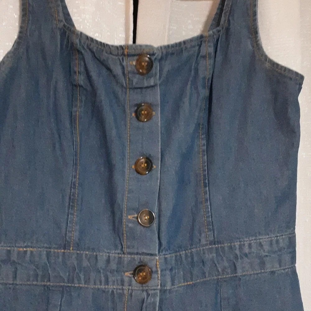 Sincerely Jules 100 % Cotton Women's Blue Denim Jumsuit Size L. Missing Belt.